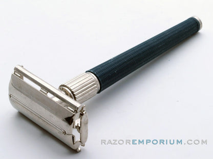 1976 W1 Gillette TTO Knack DE Safety Razor