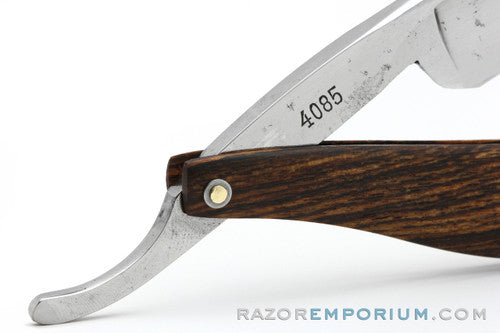 5/8" Hollow Ground Straight Razor by Robert Klaas | Germany