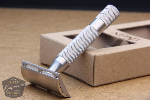 iKon Stainless Steel Standard Solid Guard DE Razor – Razor Emporium