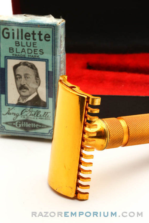 1930's Gillette Long Comb NEW w/ Case Red & Black Special