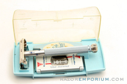 1962 H4 Gillette Blue Star Lady Gillette Set w/ Case & Blade Bank