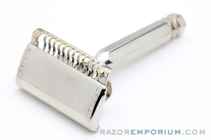 1914-27 Ever Ready Hood Style Single Edge Safety Razor Set