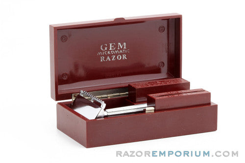 1930's GEM Micromatic "Clog Proof" Razor Single Edge TTO in Case