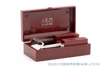 1930's GEM Micromatic "Clog Proof" Razor Single Edge TTO in Case
