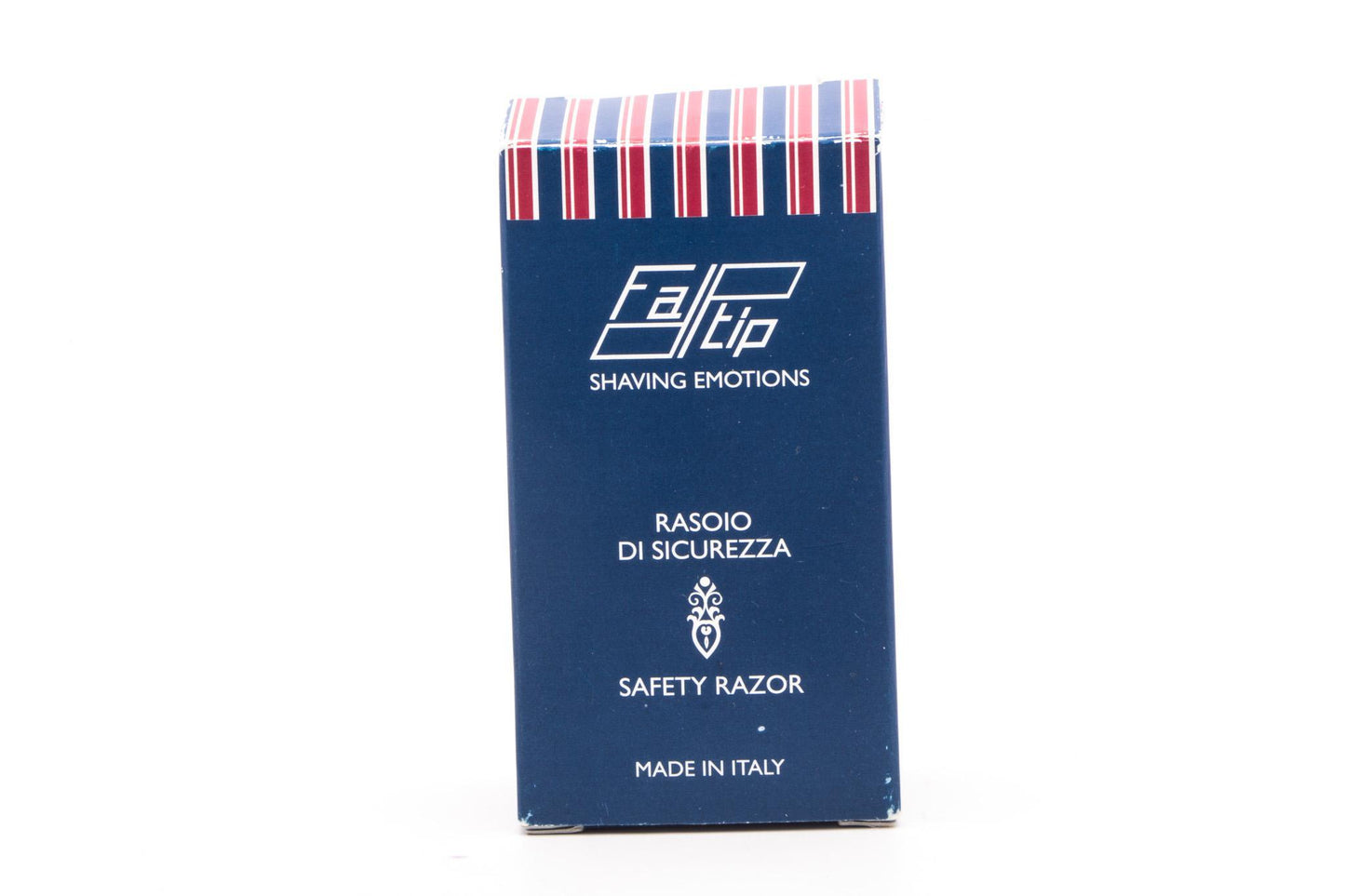 Fattip | Piccolo Chrome Three Piece Double Edge Safety Razor