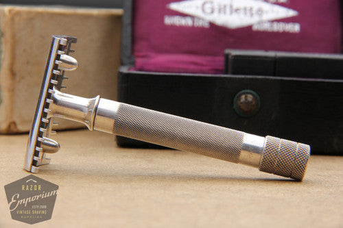 Gillette 1920 Single Ring Old Type Set in Leather Case w/ Blade Banks