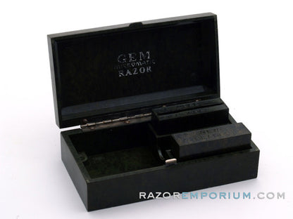 1930's Gem Micromatic Razor Single Edge Bakelite Case ONLY w/ Blade Banks