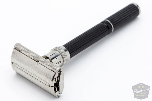 1970 Gillette P2 Super Adjustable 109 Safety Razor