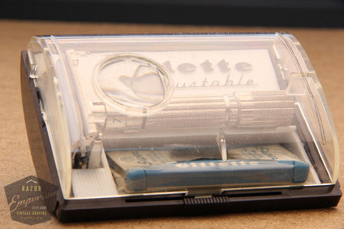 Gillette 1960 Fatboy / $1.95 Adjustable DE Safety Razor in Case - Mint