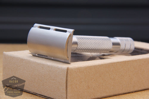 iKon Stainless Steel Standard Solid Guard DE Razor