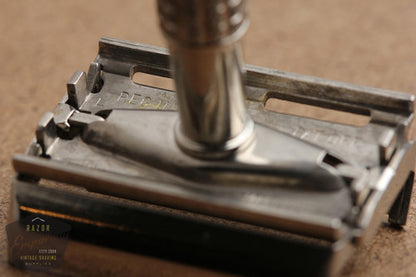 Gillette 1966 Regular Flair Tip Super Speed