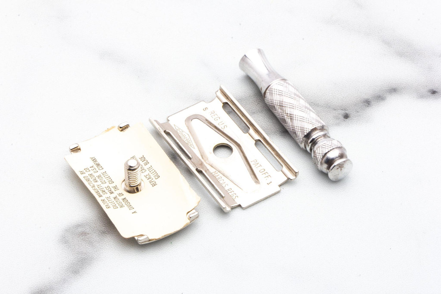 1972 S1 Gillette Ball End Tech Spiral Handle Travel Razor Set | Original Condition