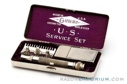 1918 Gillette US Service Set Ball End Old Type with Metal Case & Blade Bank