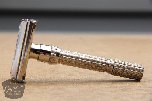 Gillette 1966 Slim Adjustable Safety Razor - L1