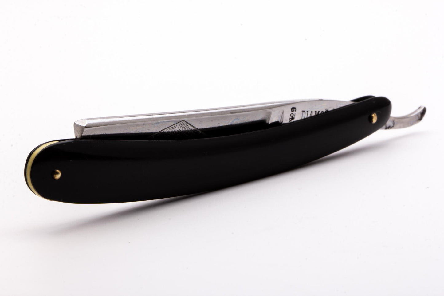 11/16" Diamond Edge No 9 Vintage Restored Straight Razor