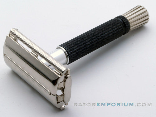 1967 M1 Black Handle Super Speed Safety Razor w/ Case & Bladebank
