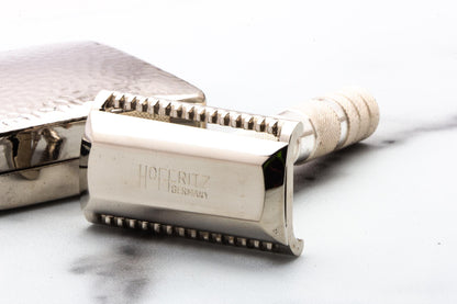 1960s Hoffritz Travel Slant Double Edge Razor Set | Original Condition