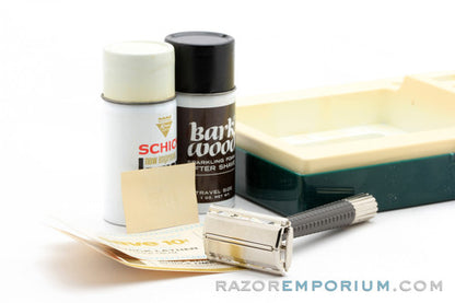 1960's Schick Eversharp 'Krona' Double Edge Safety Razor Set