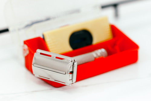 1940's Super Speed Double Edge + Red Case & Blade Dispenser