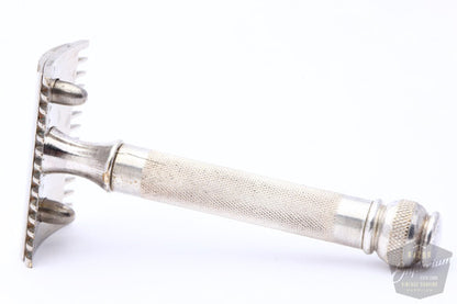 Gillette 1920's Shawmut Ball End Old Type Razor Set