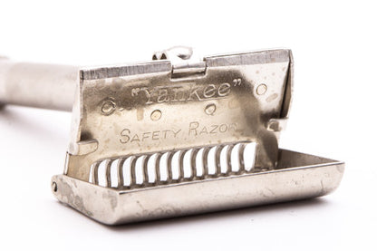 Vintage Yankee Safety Razor with Case and Blade Banks