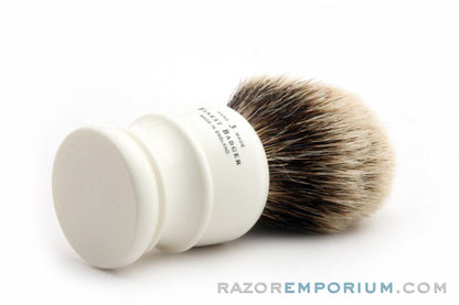 Morris & Forndran 26mm Finest Badger Shave Brush - Pre-Owned