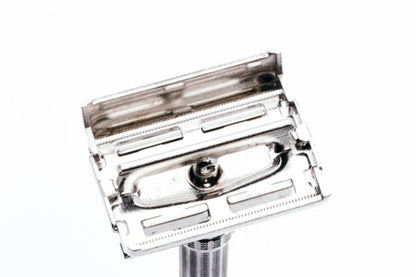 1965 K1 Gillette Slim Adjustable Double Edge Safety Razor w/ Blue Case | Original Condition