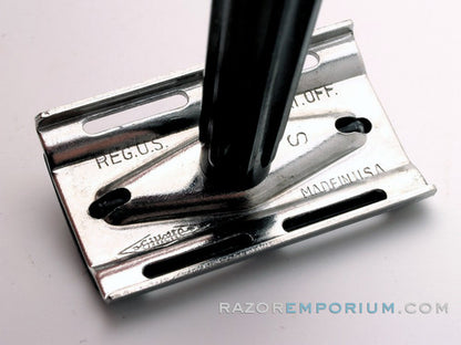 1947-51 Gillette Bakelite Handle Tech DE Razor Set w/ Blue Blades