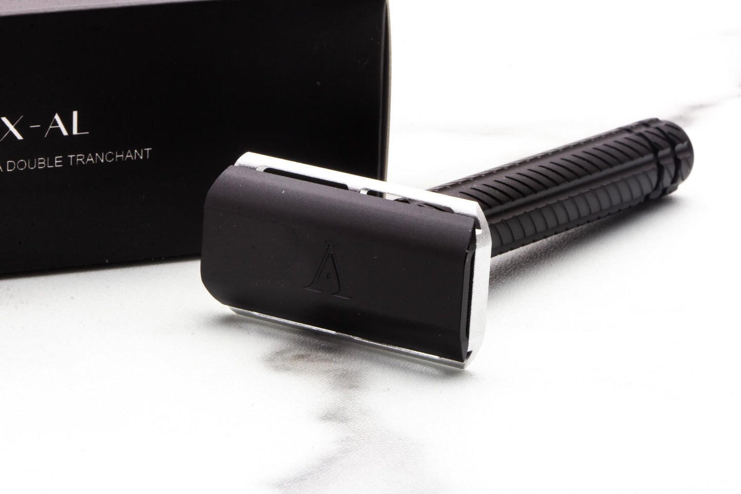 Ayslworth Razor | APEX-AL - Jet Black Aircraft Silver Classic V2