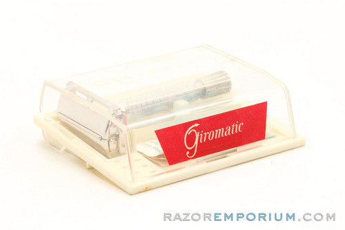 1960s Gillette Giromatic Flare Tip Rocket Safety Razor Set