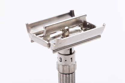 1961 G1 Gillette Fatboy $1.95 Adjustable Double Edge Safety Razor Set | Original Condition