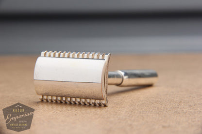 Gillette 1928 New Improved Safety Razor in Sterling Silver Travel Set -RARE