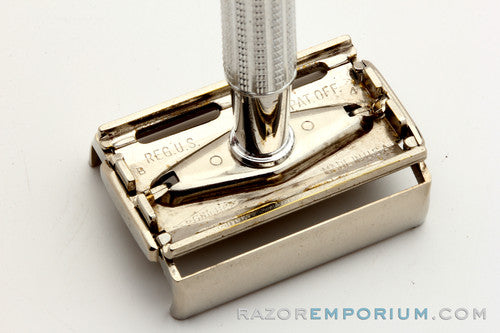 1956 B4 Gillette Blue Tip Light DE Super Speed Razor with Case