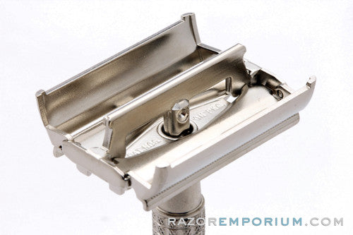 1965 Gillette Regular Flair Tip Super Speed Safety Razor