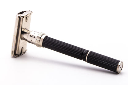 1969 O2 Gillette Super Adjustable 109 Double Edge Safety Razor Set | Original Condition