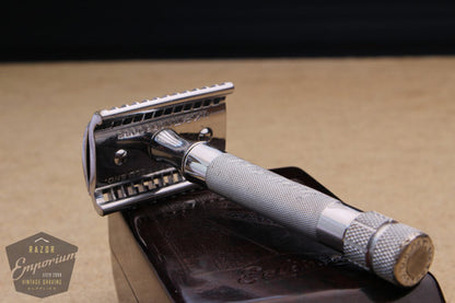 Eclipse Red Ring Double Edge Safety Razor in Case