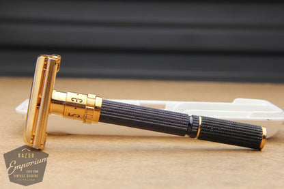Gillette 1969 Gold Super Adjustable / Super 109 Safety Razor - Long Handle