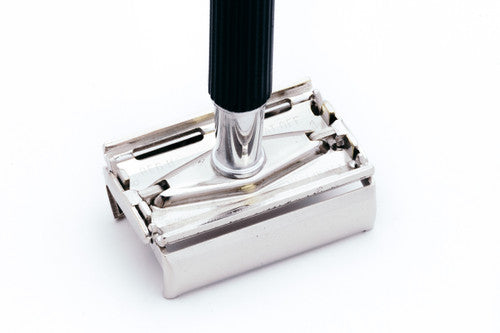 1969 Gillette Black Handle Super Speed DE Safety Razor - O4