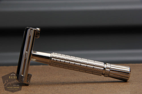 Gillette 1960 Super Speed Flair Tip  Safety Razor F2 * Nickel REVAMPED