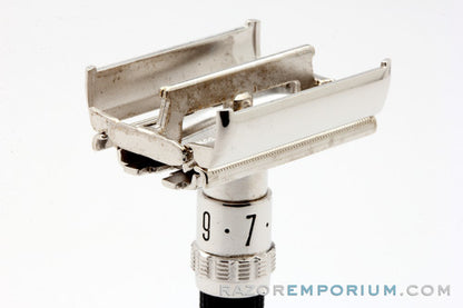 1971 Q1 Gillette Super Adjustable 84mm DE Safety Razor | RARE DATE