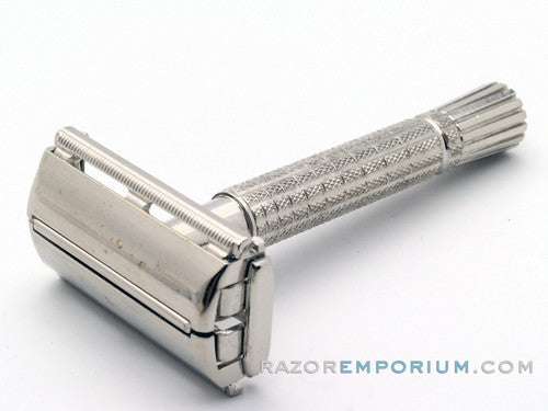 1960 F2 Flair Tip Super Speed DE Safety Razor Set w/ White Case & Blueblade Bank