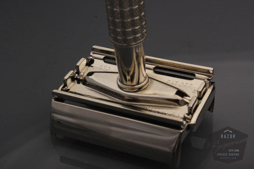 Gillette 1957 C2 Flair Tip Super Speed Safety Razor * Nickel REVAMPED