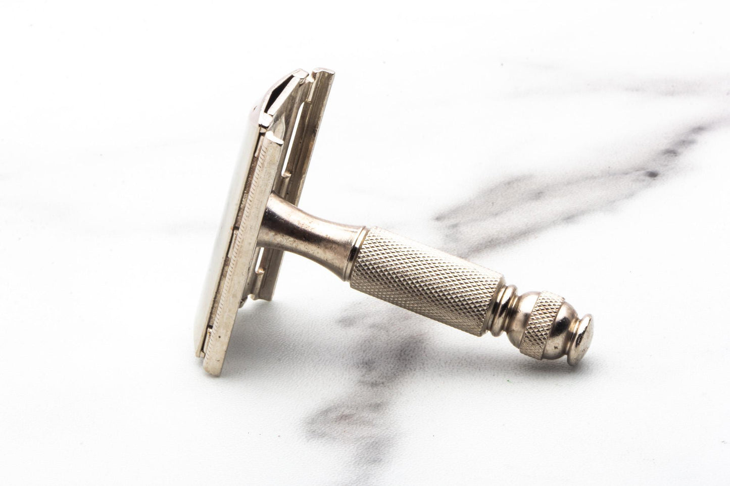 1965 K4 Gillette Ball End Travel Double Edge Safety Razor Set | Original Condition