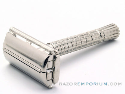 1960 F3 Flair Tip Super Speed DE Safety Razor Set w/ White Case & Blade Bank