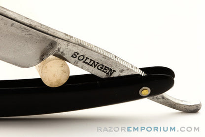 6/8" Vintage Straight Razor w/ Black Acrylic Scales | Solingen