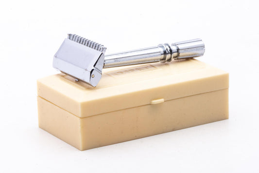 1940's Gem Micromatic Single Edge Open Comb Safety Razor w/ Cream Bakelite Case | Original Condition