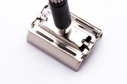 1983 Gillette Black Handle Super Speed DE Safety Razor D2