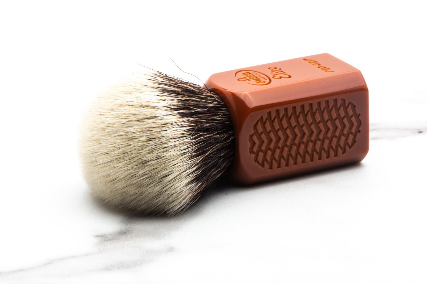 Omega | Pro Grip Elite Synthetic Fiber Shaving Brush MB1948/MA -Medium