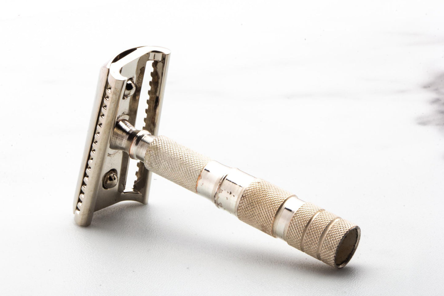 1960s Hoffritz Travel Slant Double Edge Razor Set | Original Condition