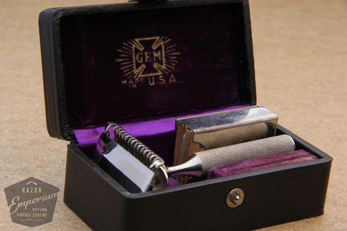Gem 1912 Style Single Edge Safety Razor in Black / Purple Leather Case